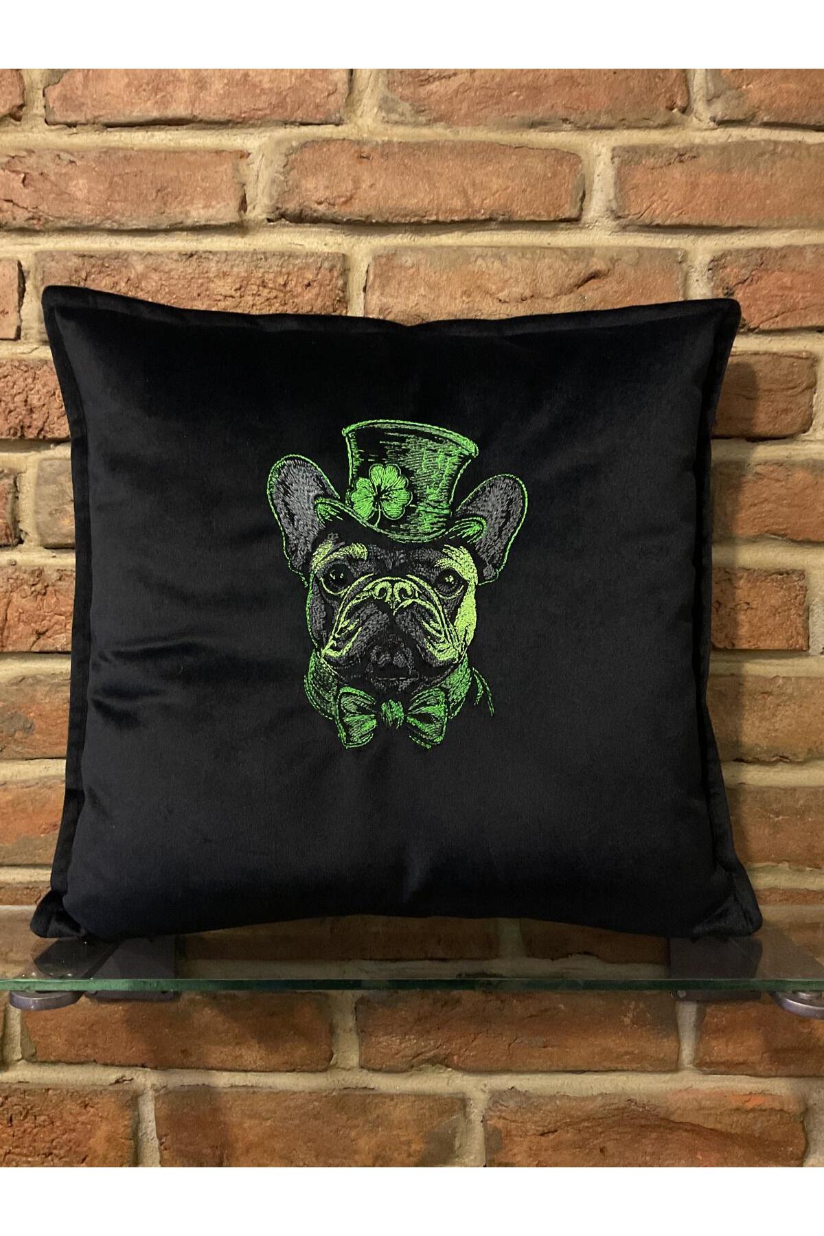 French Bulldog Nakışlı Siyah Kadife Kırlent Kılıfı Köpek Severlere Özel Dekoratif Yastık
